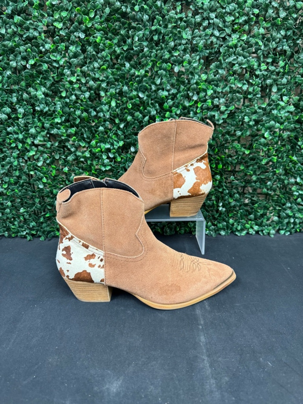 DINGO WOMEN'S BUCK THE RULES WESTERN BOOTIES - SNIP TOE - W8